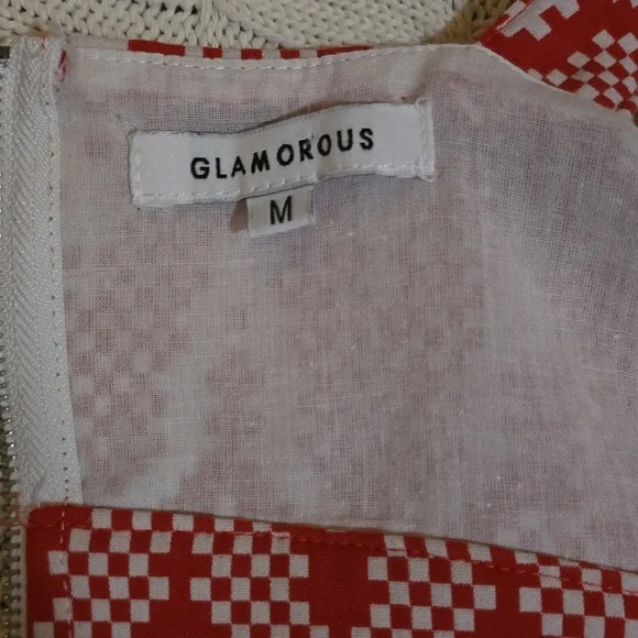 GLAMOROUS Patterned Crop Top Size Medium - Picture 7 of 8